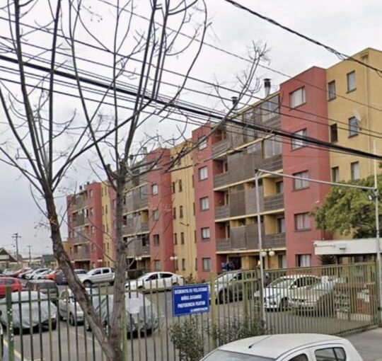 Se vende Departamento muy bien mantenido en comuna de El Bosque $73.000.000